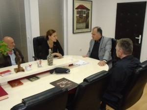 12049373_932373776833432_4999732031873113522_n