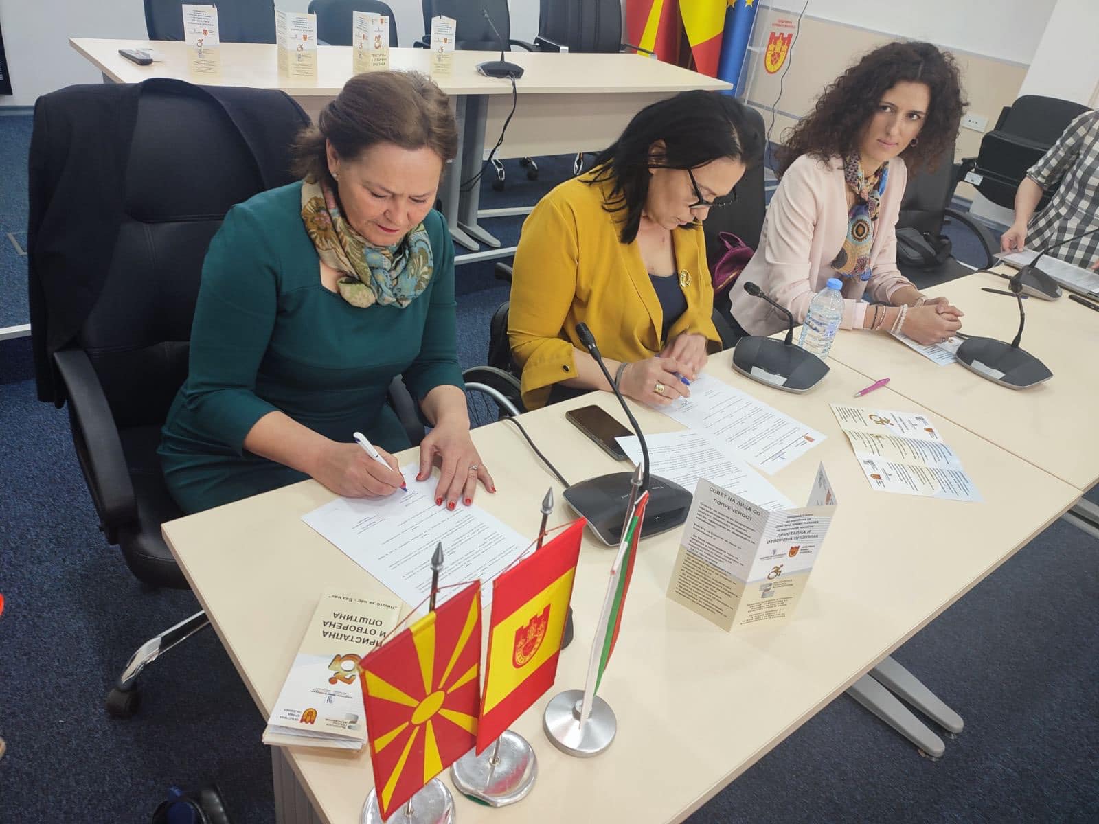 Општина Крива Паланка потпиша Меморандум за соработка со Советот на лица со попреченост – Хендикеп Плус